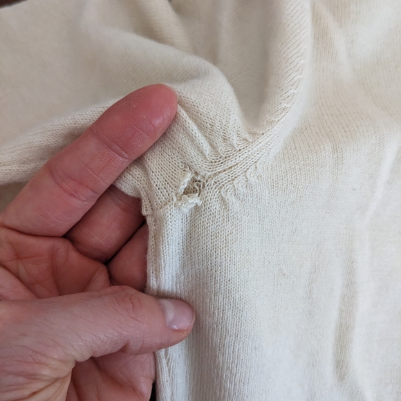 Kit and Ace Merino Wool Turtleneck - Picture 5 of 5